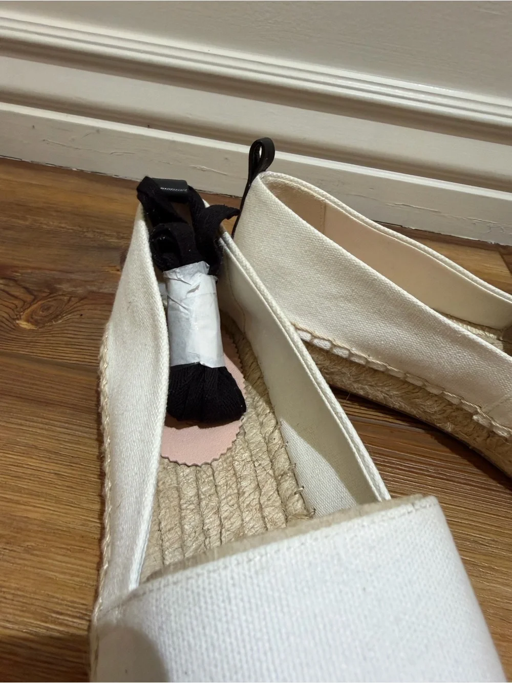 NEW J. Crew White Canvas Espadrilles with leather Black Toe Cap Size 9